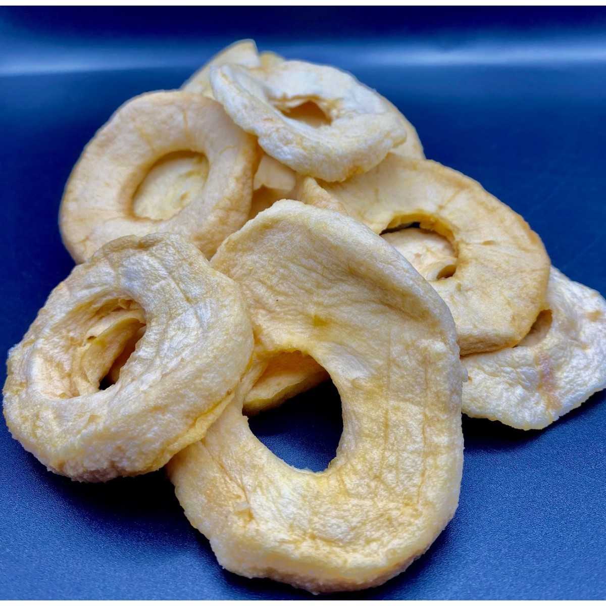 Dried Apples face Passion du fruit