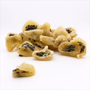 artisanal dried passion fruit slices from France, natural tropical product rich in flavor and vitamins